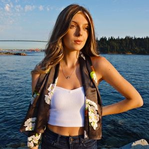 PearWear Blossom Silk Scarf - Black